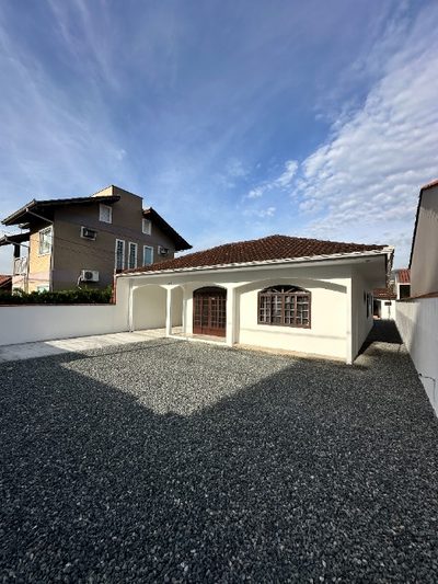Casa, 3 quartos, 160 m² - Foto 2