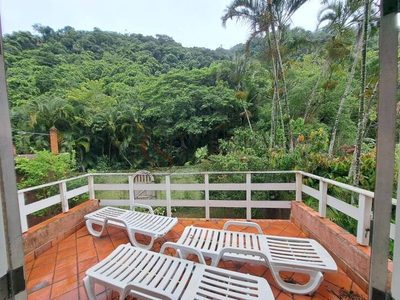 Casa, 3 quartos, 252 m² - Foto 1