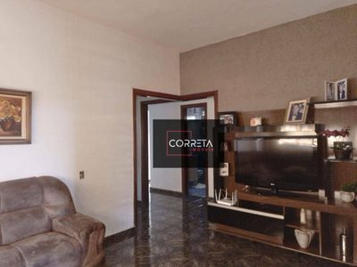 Casa, 4 quartos, 244 m² - Foto 2