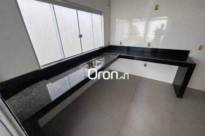 Casa, 3 quartos, 135 m² - Foto 2