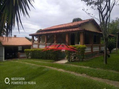 Chácara, 2 quartos, 6472 m² - Foto 1