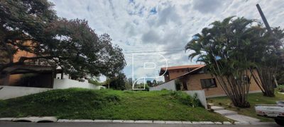 Loteamento e Condomínio, 600 m² - Foto 1