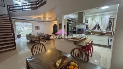 Casa, 4 quartos, 256 m² - Foto 2
