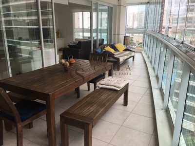 Apartamento, 3 quartos, 156 m² - Foto 1