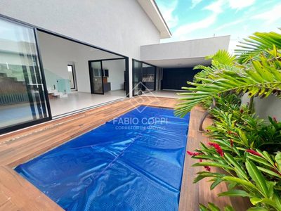 Casa de Condomínio, 4 quartos - Foto 1