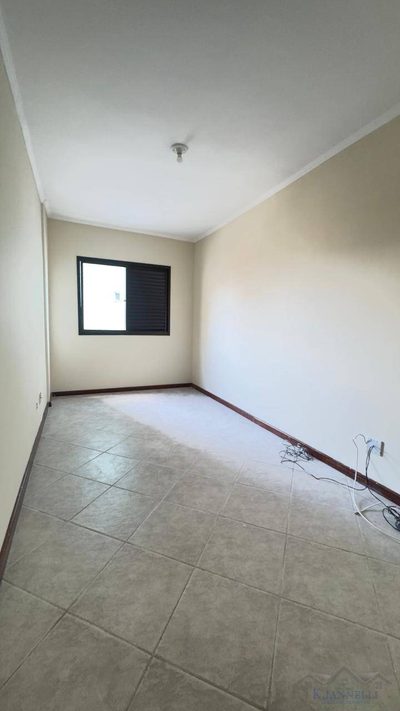 Apartamento, 3 quartos, 110 m² - Foto 2
