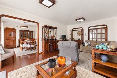 Apartamento, 3 quartos, 155 m² - Foto 1