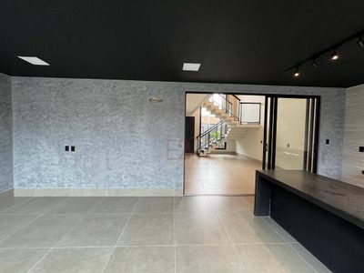 Sobrado, 3 quartos, 205 m² - Foto 2