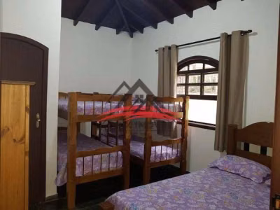Chácara, 4 quartos, 2112 m² - Foto 1