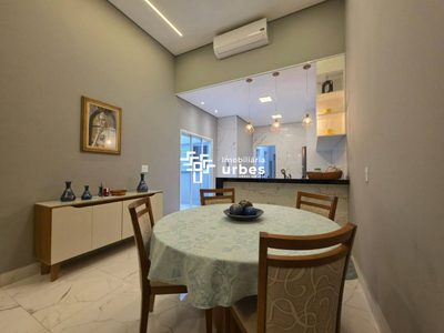 Casa, 3 quartos, 136 m² - Foto 4