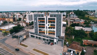 Cobertura, 3 quartos, 218 m² - Foto 2