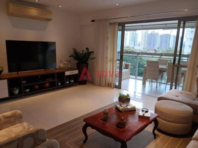 Apartamento, 4 quartos, 206 m² - Foto 1