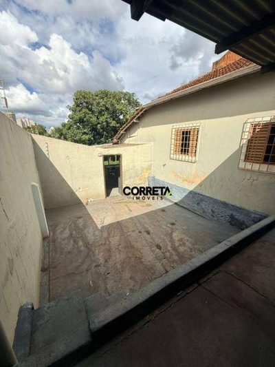 Casa, 3 quartos, 200 m² - Foto 4