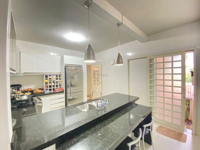 Casa, 3 quartos, 300 m² - Foto 2