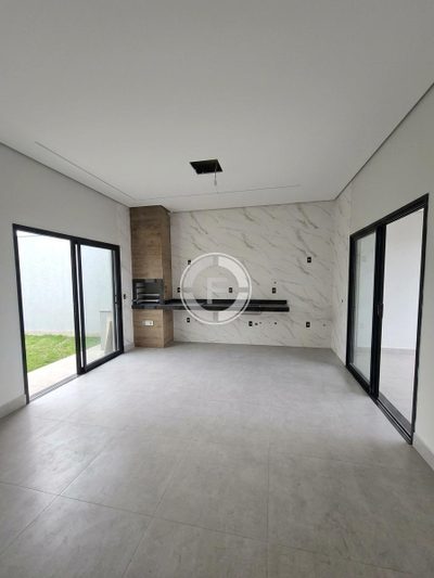 Casa, 3 quartos, 250 m² - Foto 2