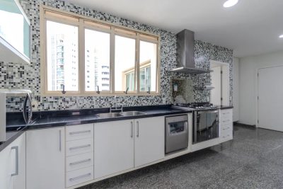 Apartamento, 3 quartos, 237 m² - Foto 2