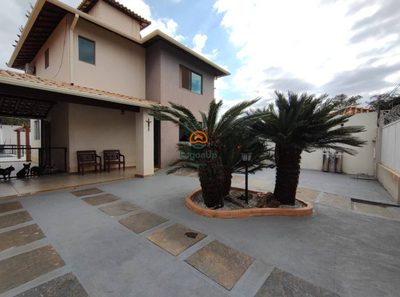 Casa, 3 quartos, 166 m² - Foto 1