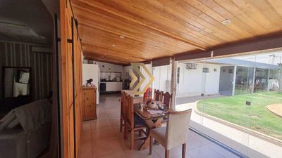 Casa, 5 quartos, 226 m² - Foto 2