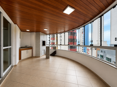 Apartamento, 3 quartos, 164 m² - Foto 1