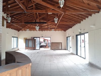 Chácara, 3 quartos, 4600 m² - Foto 1