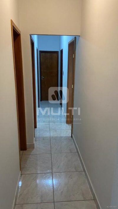 Casa, 4 quartos, 210 m² - Foto 4