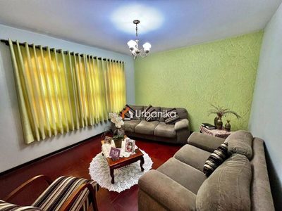 Casa, 3 quartos, 182 m² - Foto 2