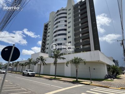 Casa, 4 quartos, 233 m² - Foto 1