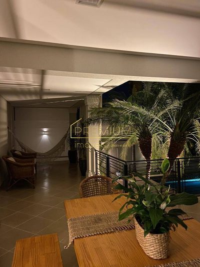 Casa, 4 quartos, 390 m² - Foto 1