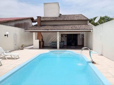 Casa, 5 quartos, 224 m² - Foto 2
