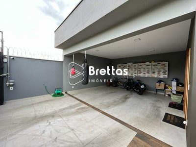 Casa, 4 quartos, 252 m² - Foto 2