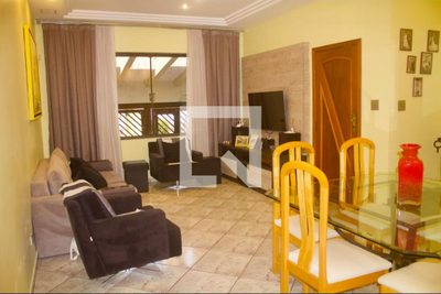Casa, 3 quartos, 170 m² - Foto 2