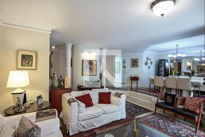 Apartamento, 3 quartos, 190 m² - Foto 1