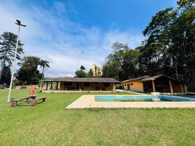 Casa, 3 quartos, 230 m² - Foto 1