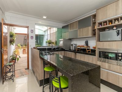 Sobrado, 3 quartos, 110 m² - Foto 1