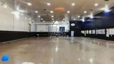 Prédio Inteiro, 700 m² - Foto 1