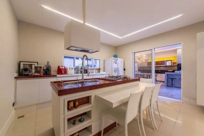 Casa, 6 quartos, 260 m² - Foto 5