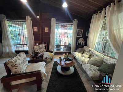 Casa, 3 quartos, 196 m² - Foto 2