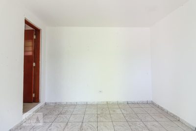 Casa, 1 quarto, 240 m² - Foto 2