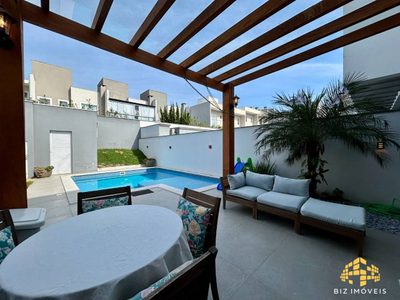 Casa, 3 quartos, 257 m² - Foto 4