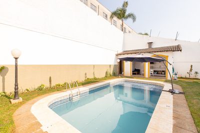 Casa, 4 quartos, 700 m² - Foto 1
