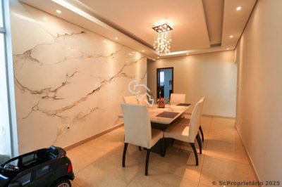 Casa, 4 quartos, 320 m² - Foto 2
