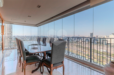 Apartamento, 4 quartos, 515 m² - Foto 1
