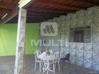 Casa, 2 quartos, 200 m² - Foto 2