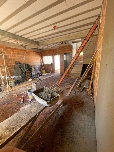 Casa, 3 quartos, 110 m² - Foto 1