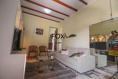 Casa, 3 quartos, 330 m² - Foto 2