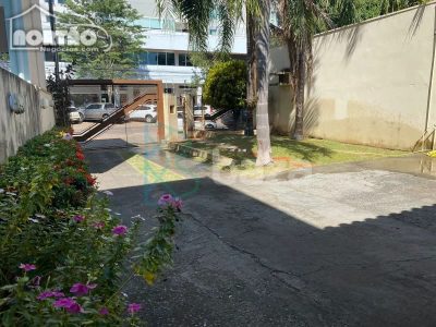 Casa, 680 m² - Foto 2