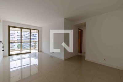 Apartamento, 3 quartos, 84 m² - Foto 2