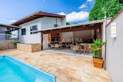 Casa, 4 quartos, 360 m² - Foto 1