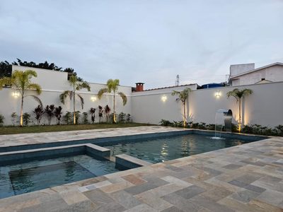 Casa, 3 quartos, 325 m² - Foto 2