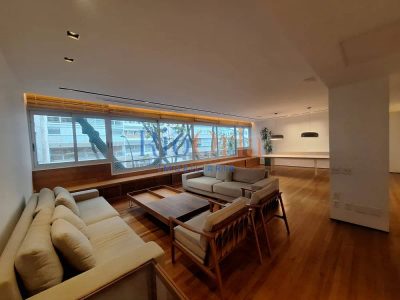 Apartamento, 3 quartos, 240 m² - Foto 1